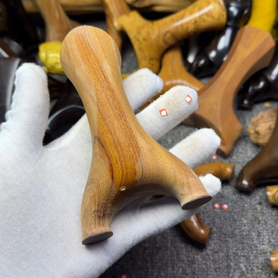 视***贱非洲酸枝红贵宝852018