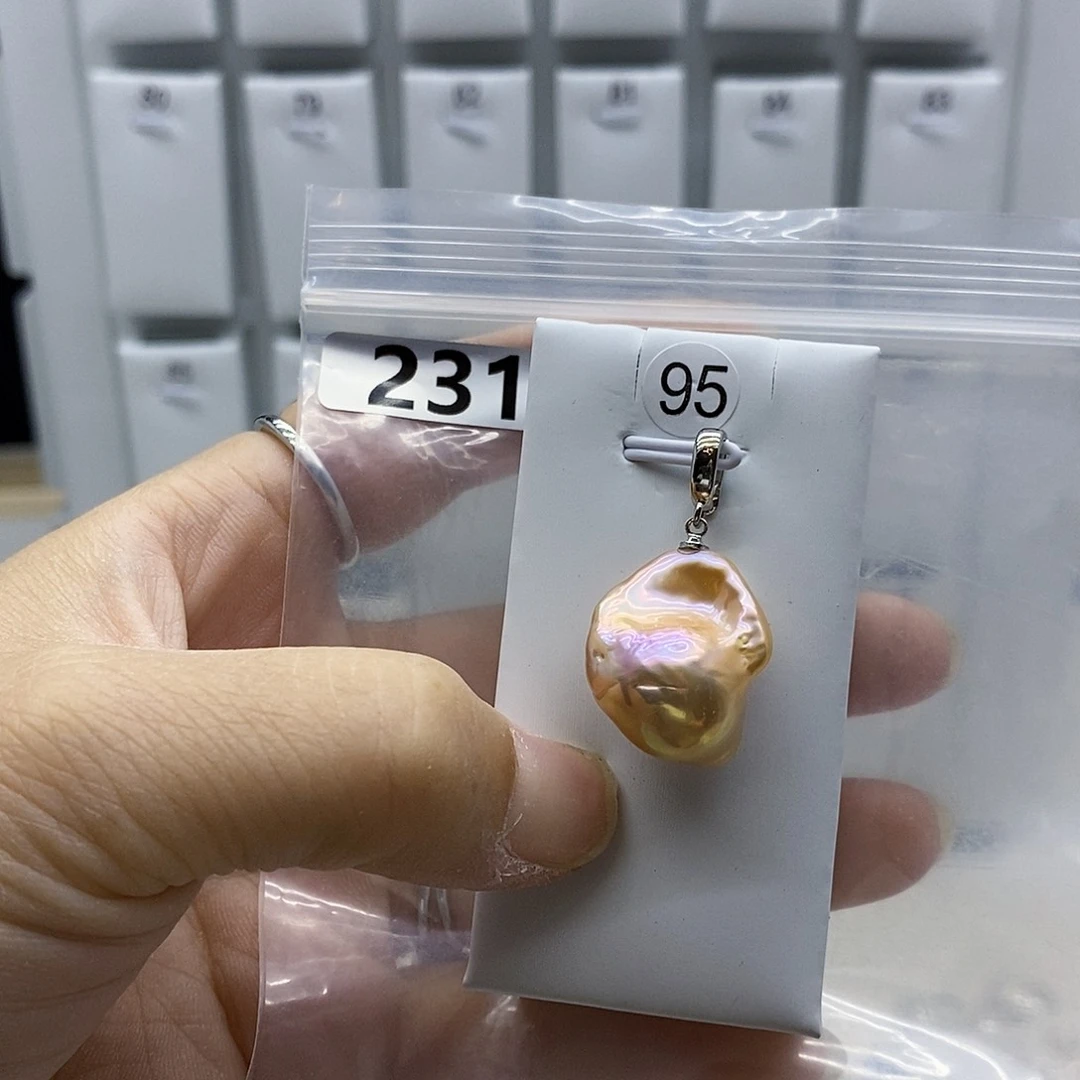 颈饰合金淡水珍珠