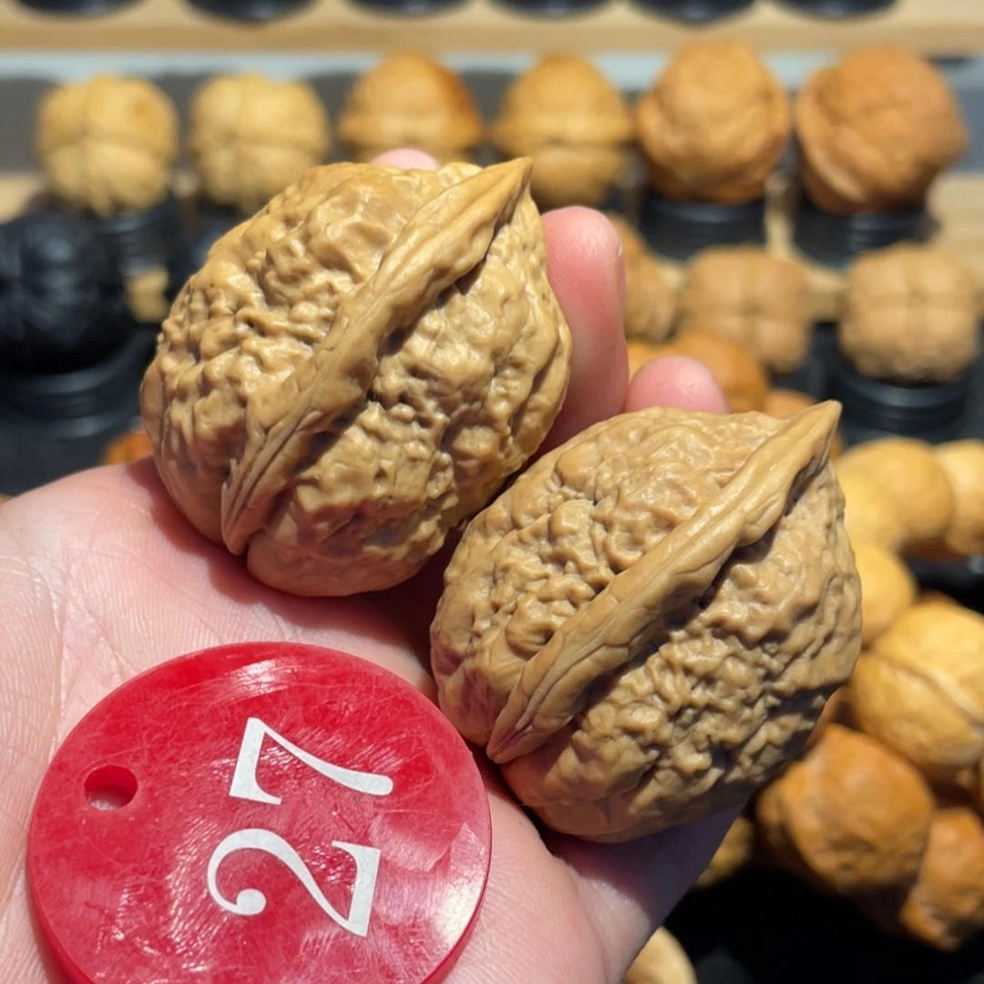 云南鸡心核桃34。