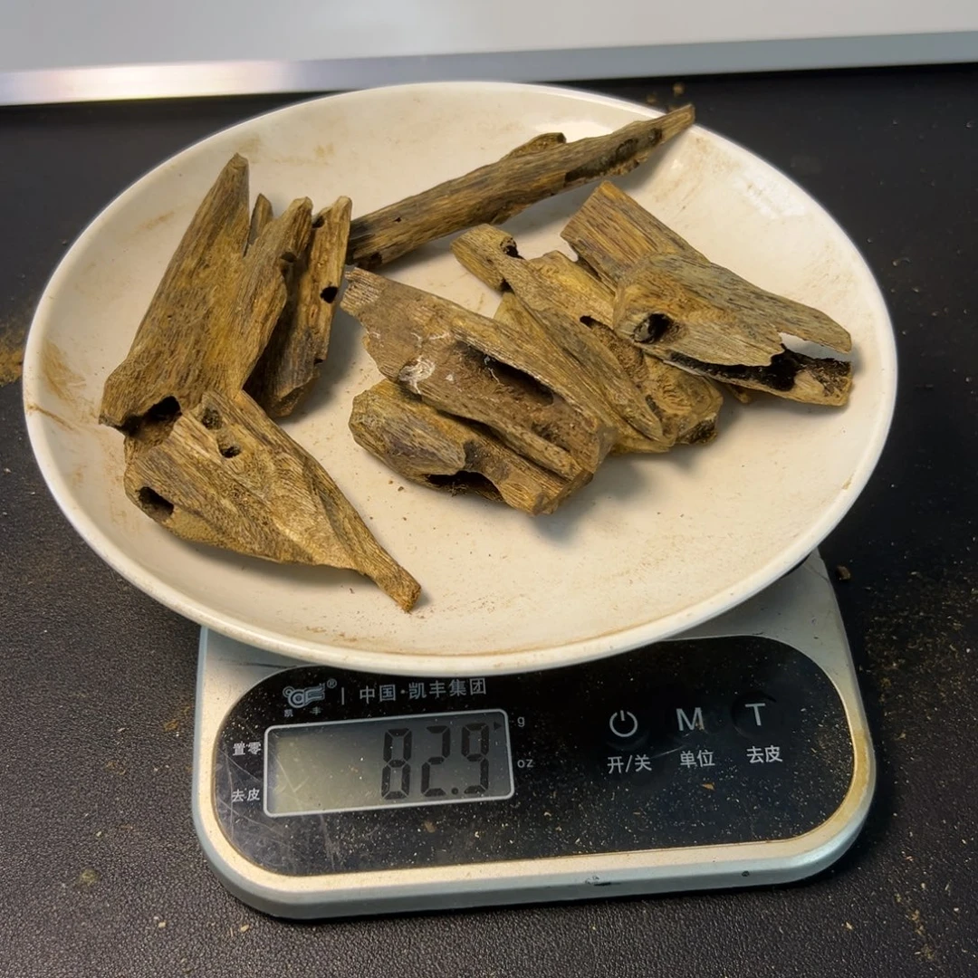 沉香碎屑沉香陆河虫眼