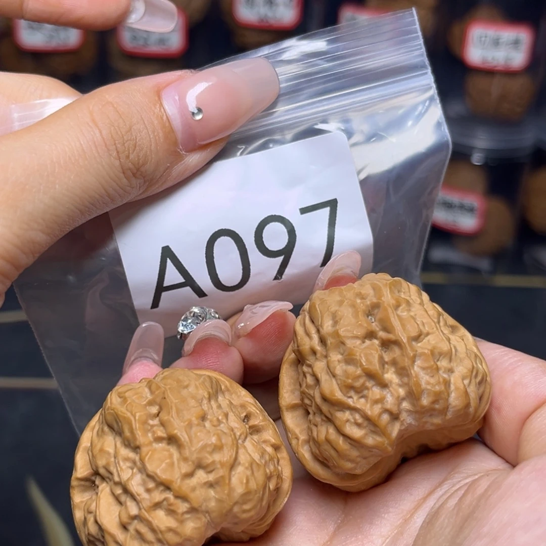 吊坠文玩核桃蛤蟆头肚子42边39.5