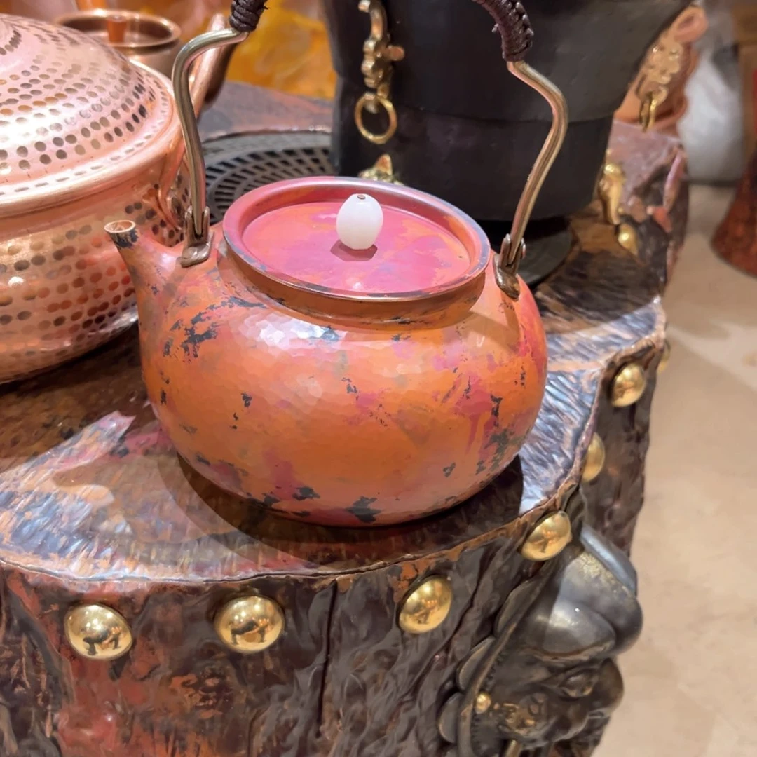 漠然大壶手工锻打工艺