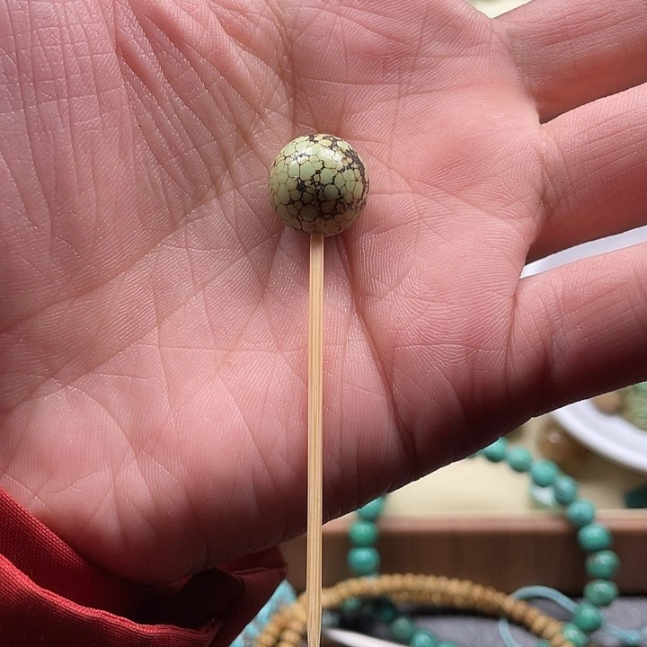 绿松石未镶嵌原矿绿松石圆珠
