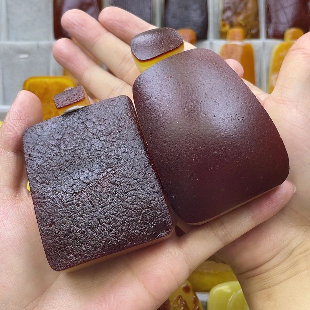 风***扬未镶嵌定制琥珀牌子