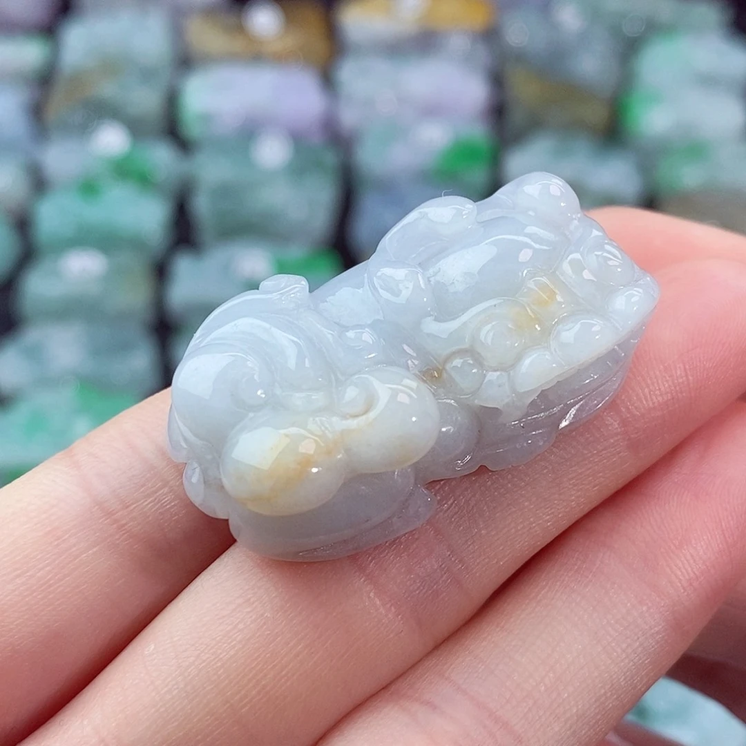 颈饰未镶嵌翡翠天然