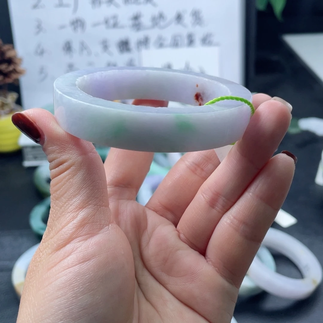 定制翡翠未镶嵌正圈手镯