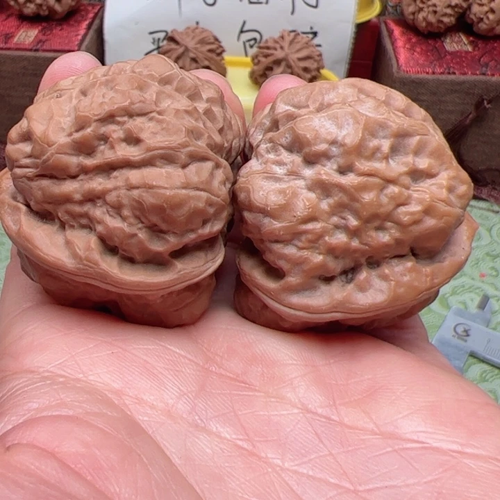 文玩核桃吊坠蛤蟆头文玩核桃手把件