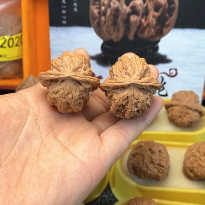 文玩核桃把件磐石全品 36