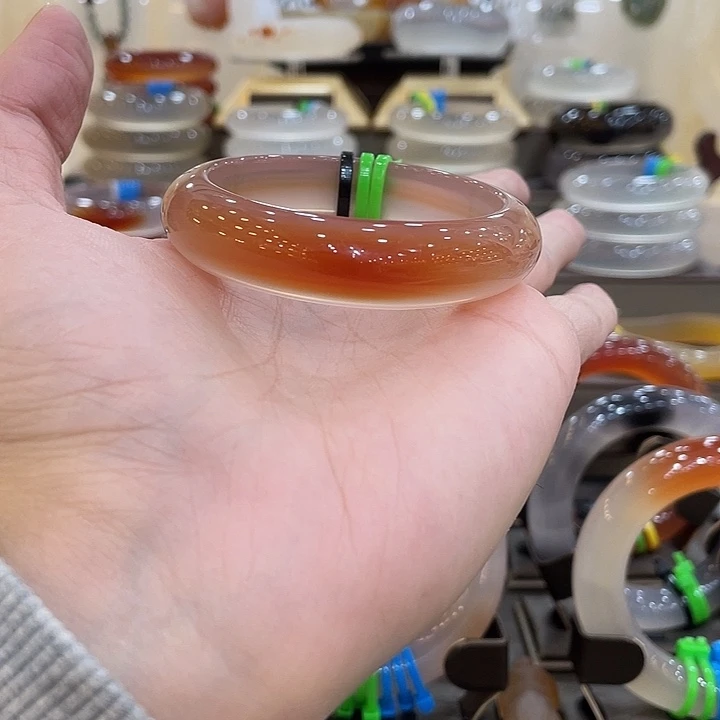 玛瑙/玉髓未镶嵌手镯25