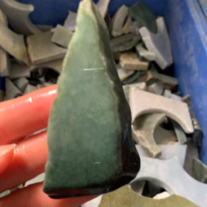 翡翠裸石翡翠边角料