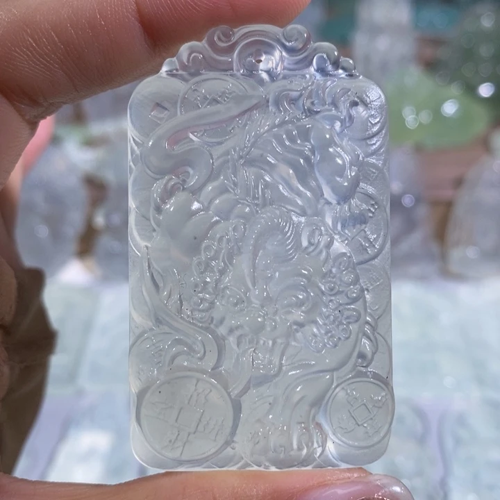 岫玉未镶嵌吊坠吊坠