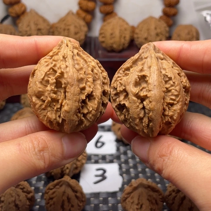 吊坠文玩核桃秦岭核桃