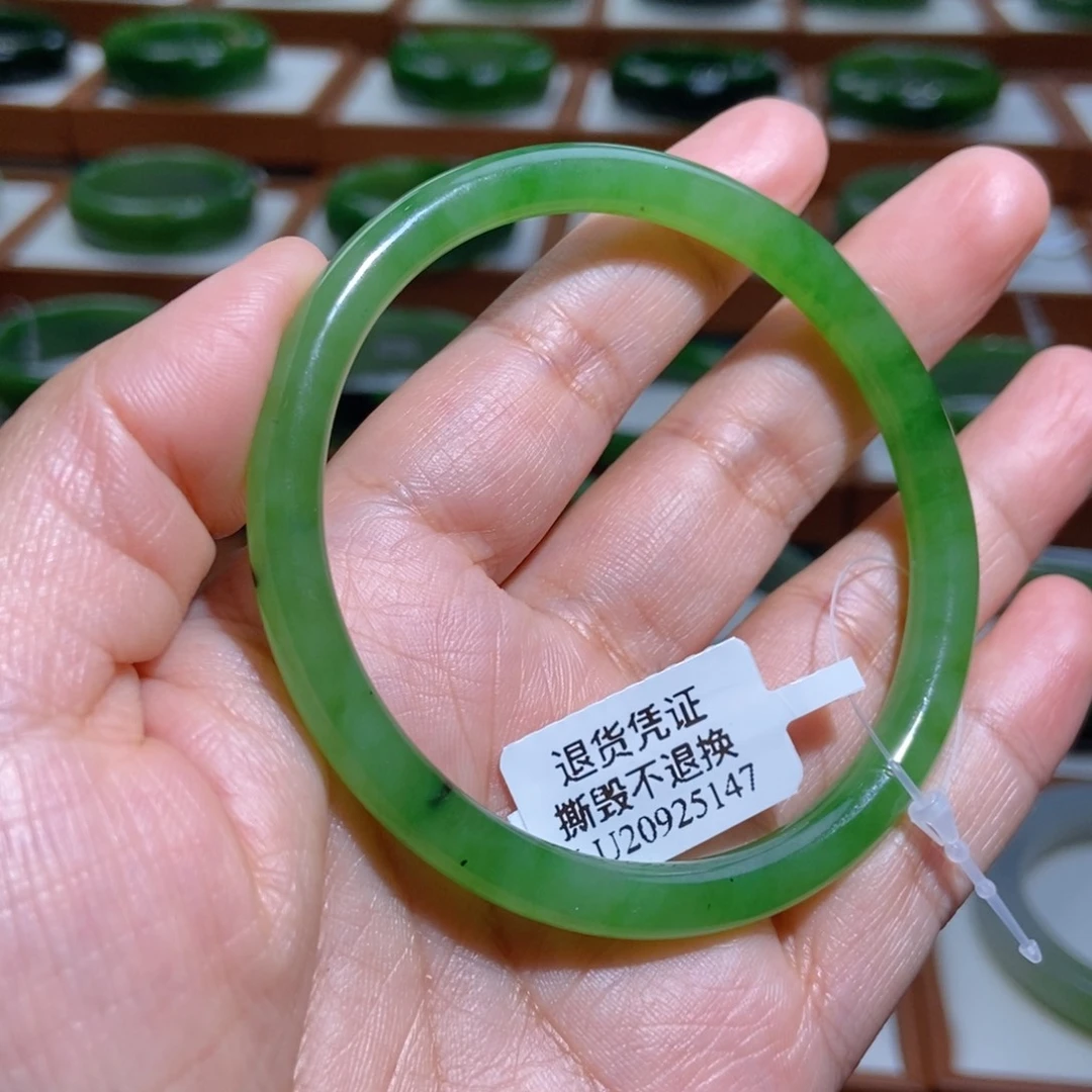 和田玉（碧玉）未镶嵌手镯苹果绿5960