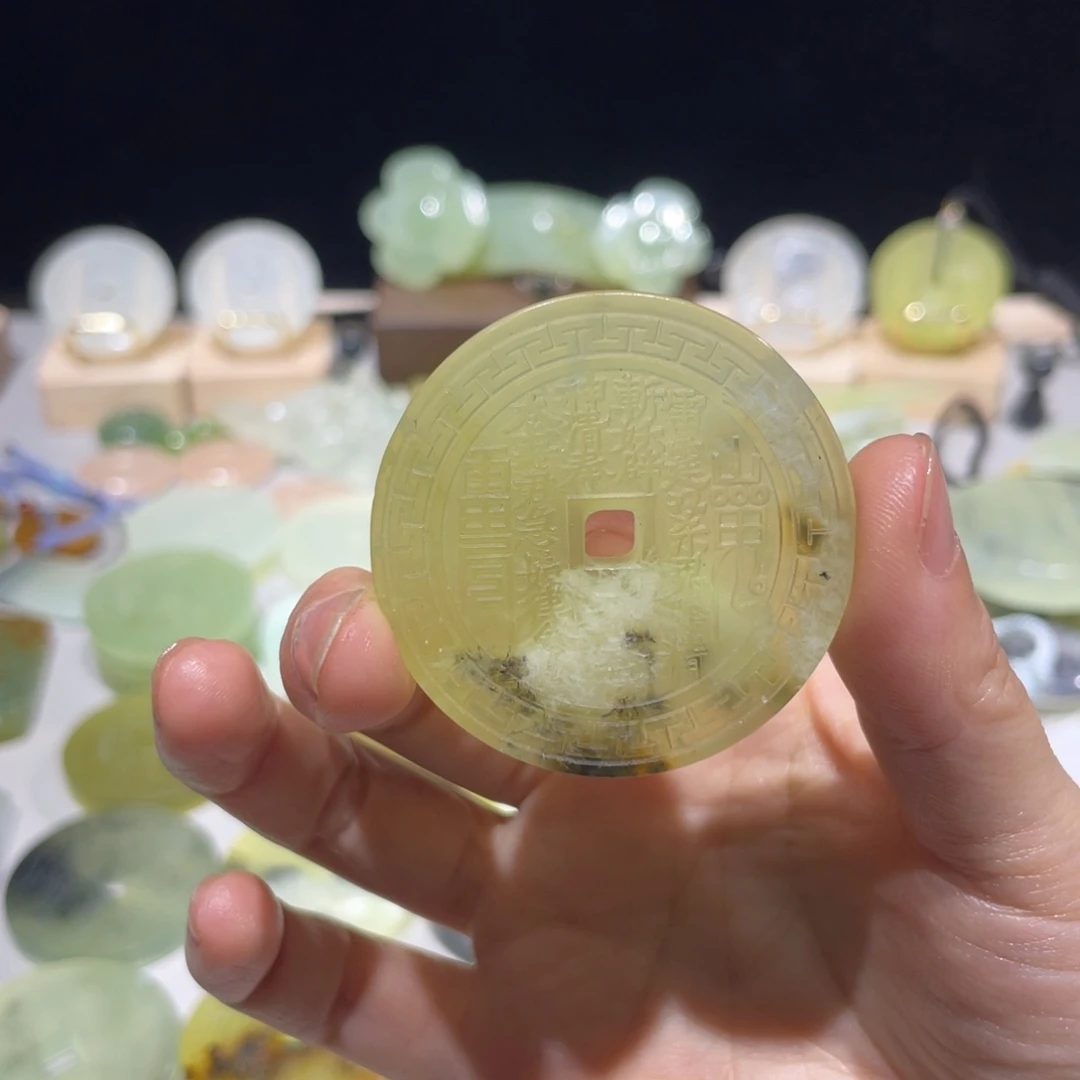 岫玉未镶嵌颈饰31