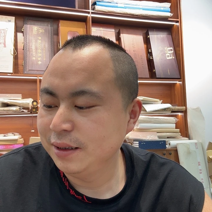 ?***语手工册页一本谢谢