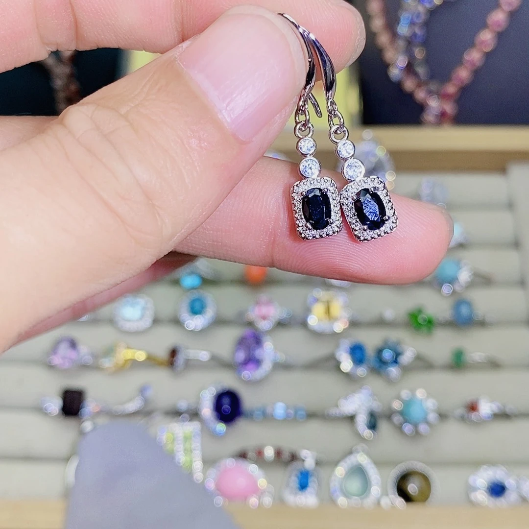 尖晶石耳钉未镶嵌