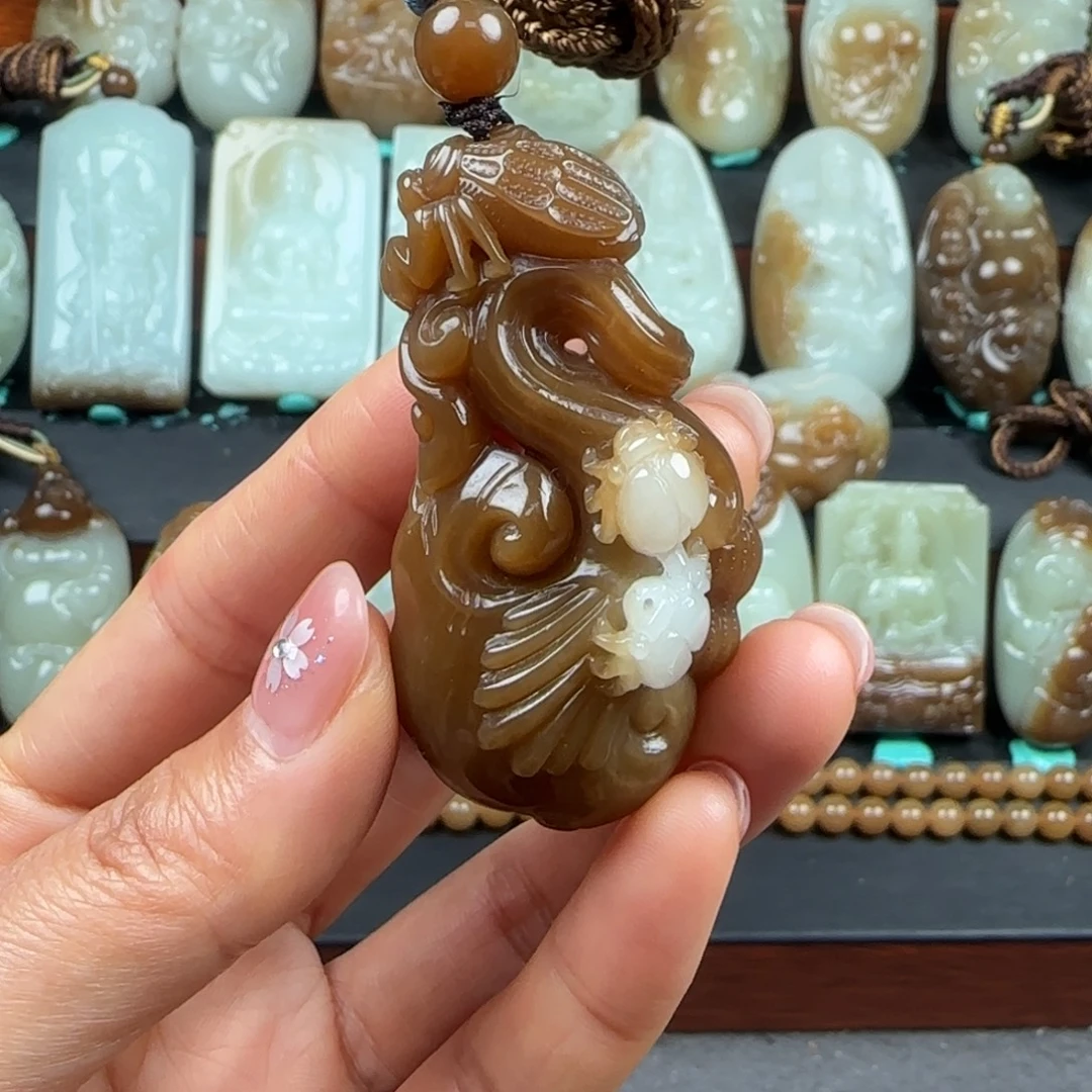 和田玉未镶嵌挂件