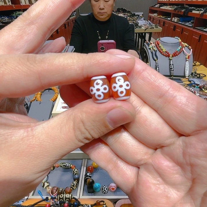 未镶嵌玛瑙/玉髓珠宝奇石