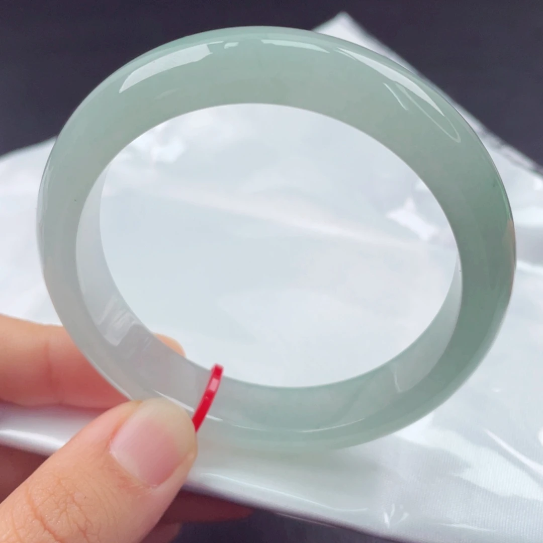 翡翠未镶嵌手镯56正圈