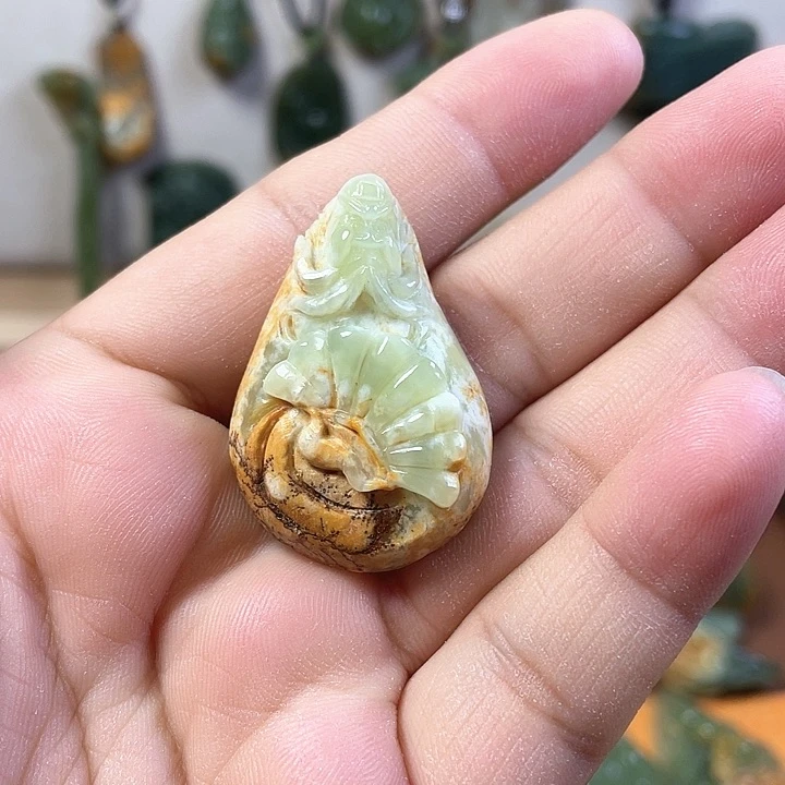 岫岩河磨玉（透闪石质玉）未镶嵌吊坠(不含链)