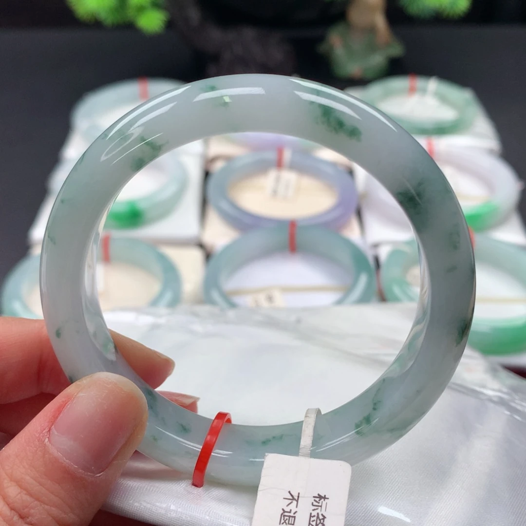 翡翠手镯未镶嵌57冰糯飘花