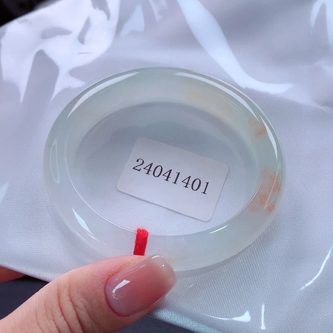 未镶嵌手镯（贵妃镯）翡翠缅甸天然a货翡翠