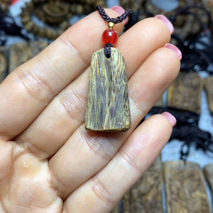 沉香手把件奇楠沉香素牌吊坠