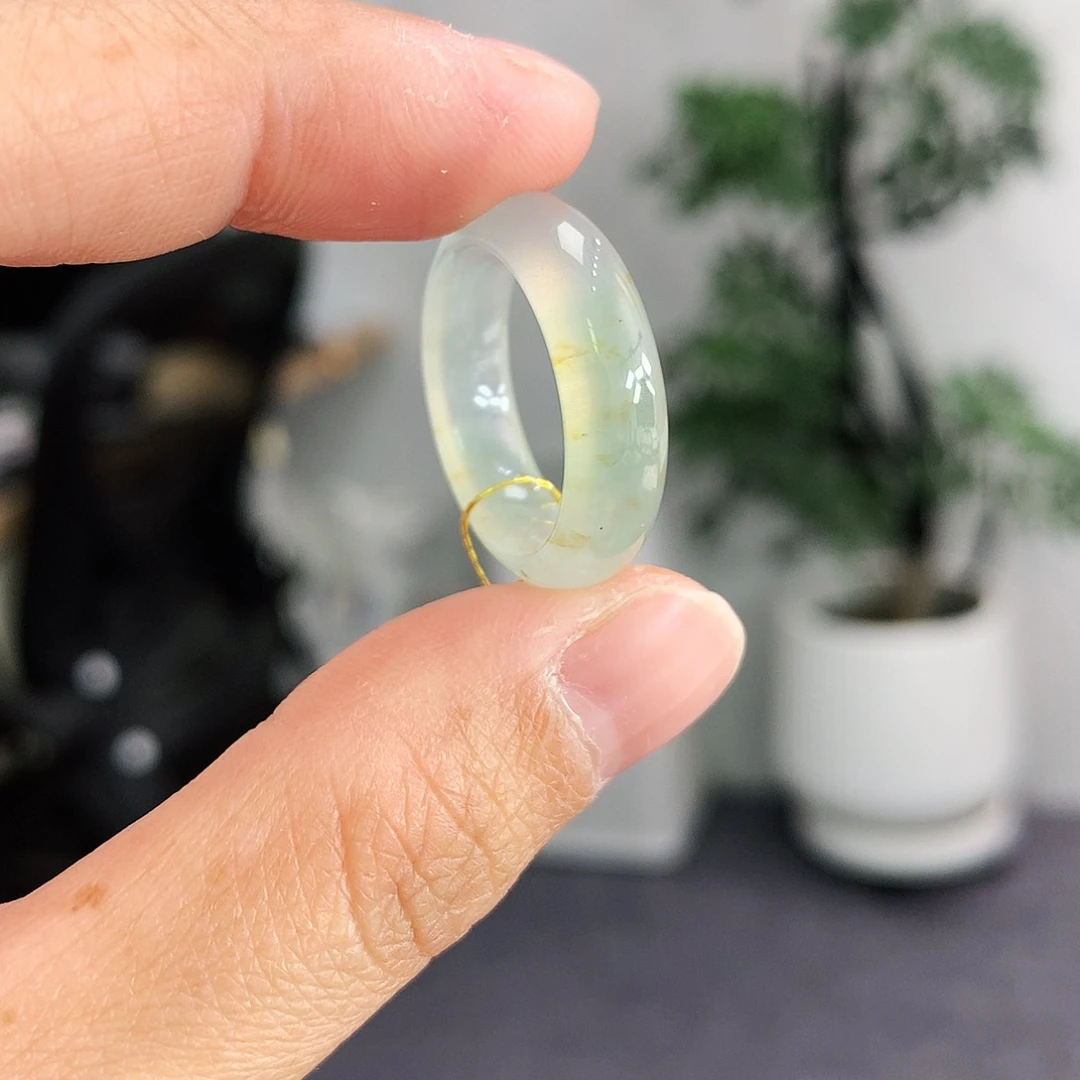 翡翠未镶嵌戒指13号