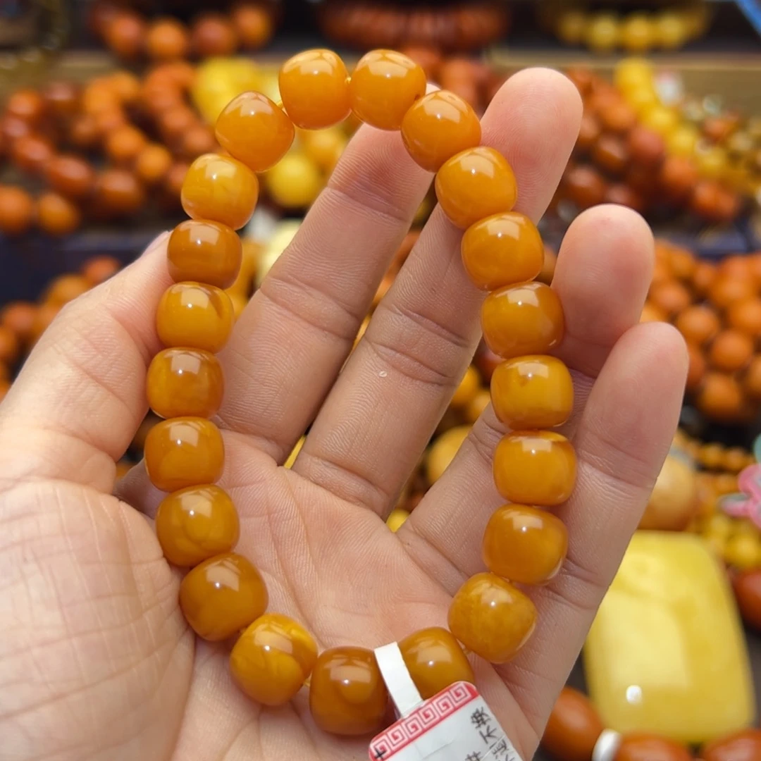 未镶嵌琥珀珠宝奇石