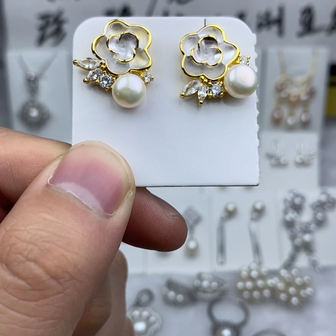 耳饰淡水珍珠未镶嵌