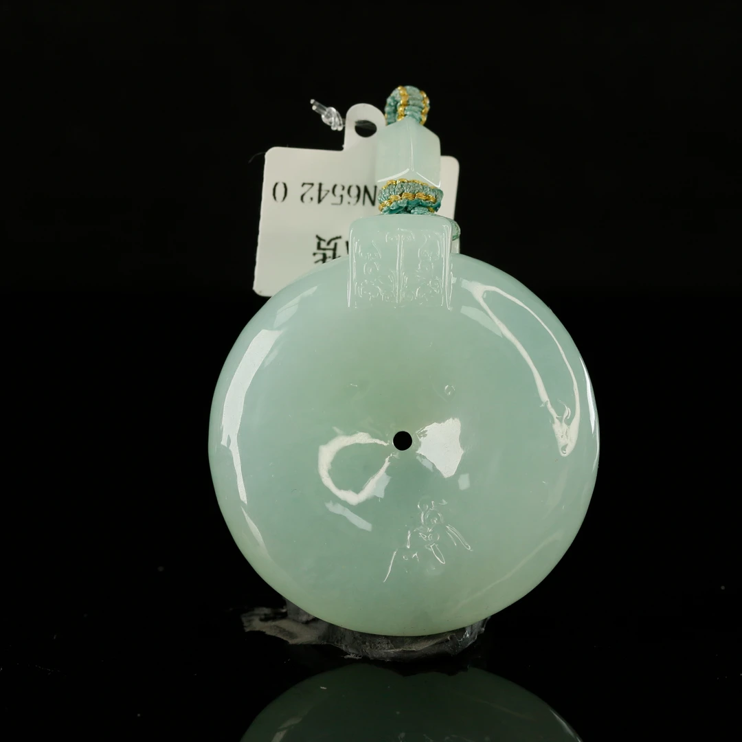 46天然缅甸翡翠A货平安无事仿古扣/200156保利厦门拍卖