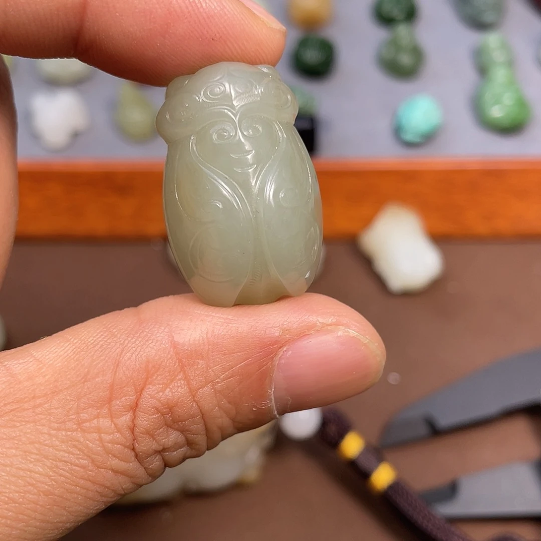 和田玉颈饰未镶嵌