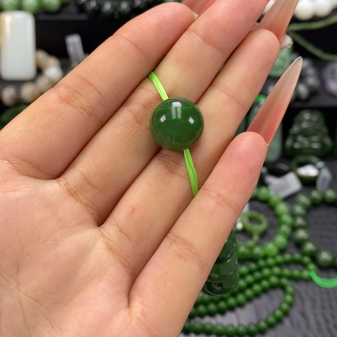 觉***知和田玉未镶嵌珠宝奇石