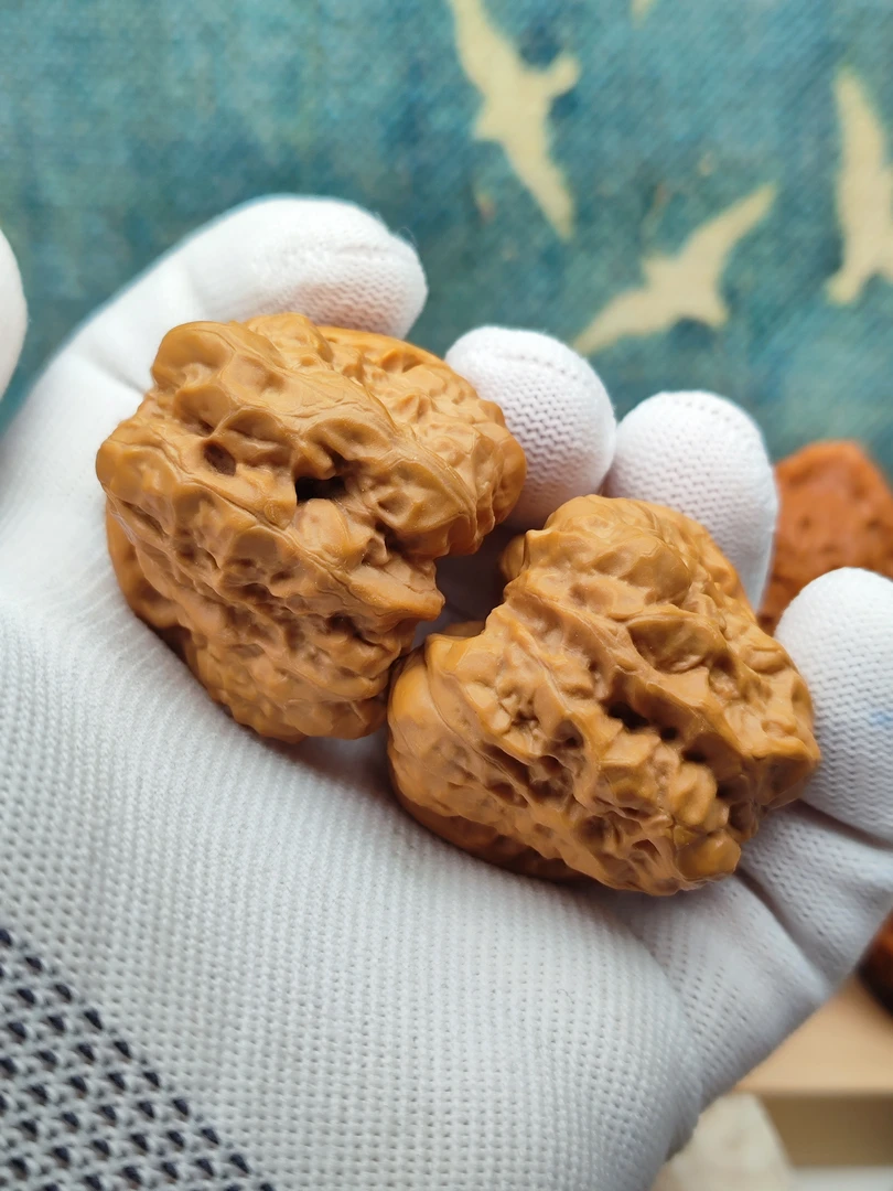 蛤蟆头，边40肚15，极品肌肉蛙，深开背，蟾形完整，满身疙瘩，红皮凹底