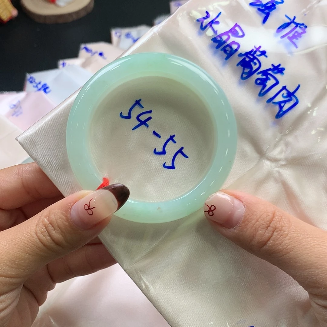 翡翠未镶嵌手镯59号