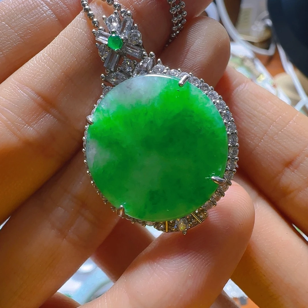 翡翠未镶嵌颈饰翡翠580