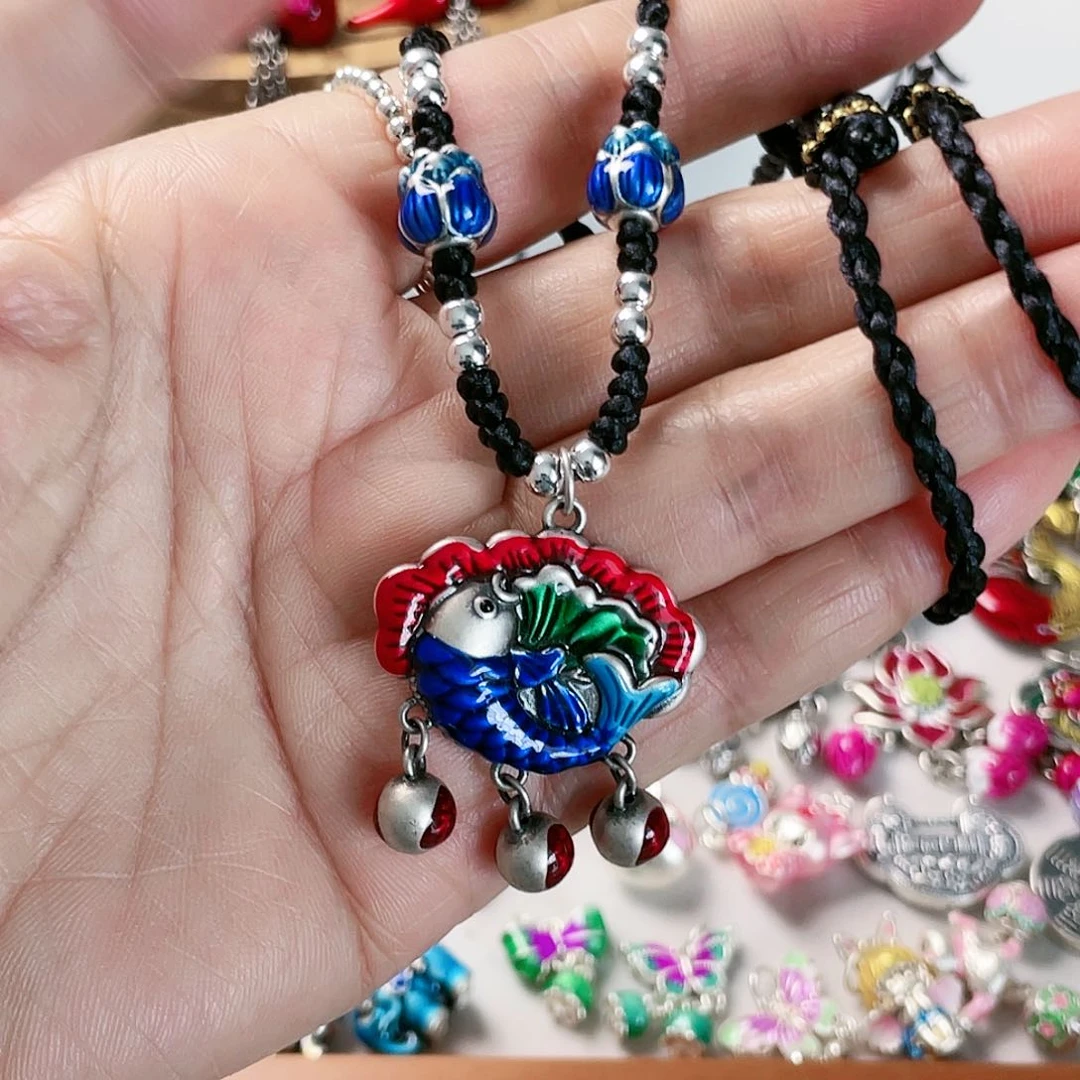珐琅吊坠足银小鱼蓝色