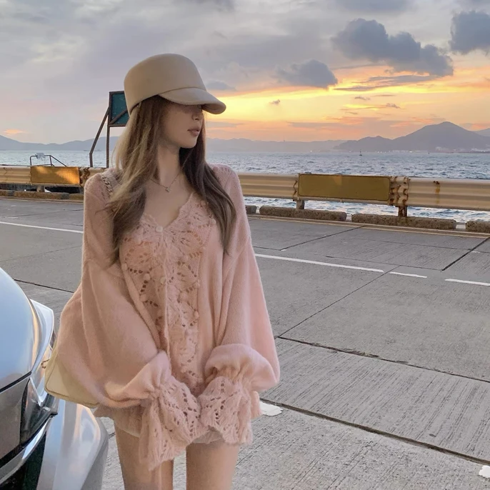 法式氛围感软糯羊毛马海毛针织开衫女早秋慵懒风v领镂空气质毛衣