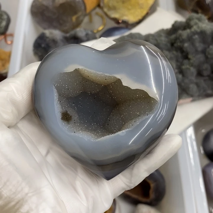 紫晶未镶嵌珠宝半成品38