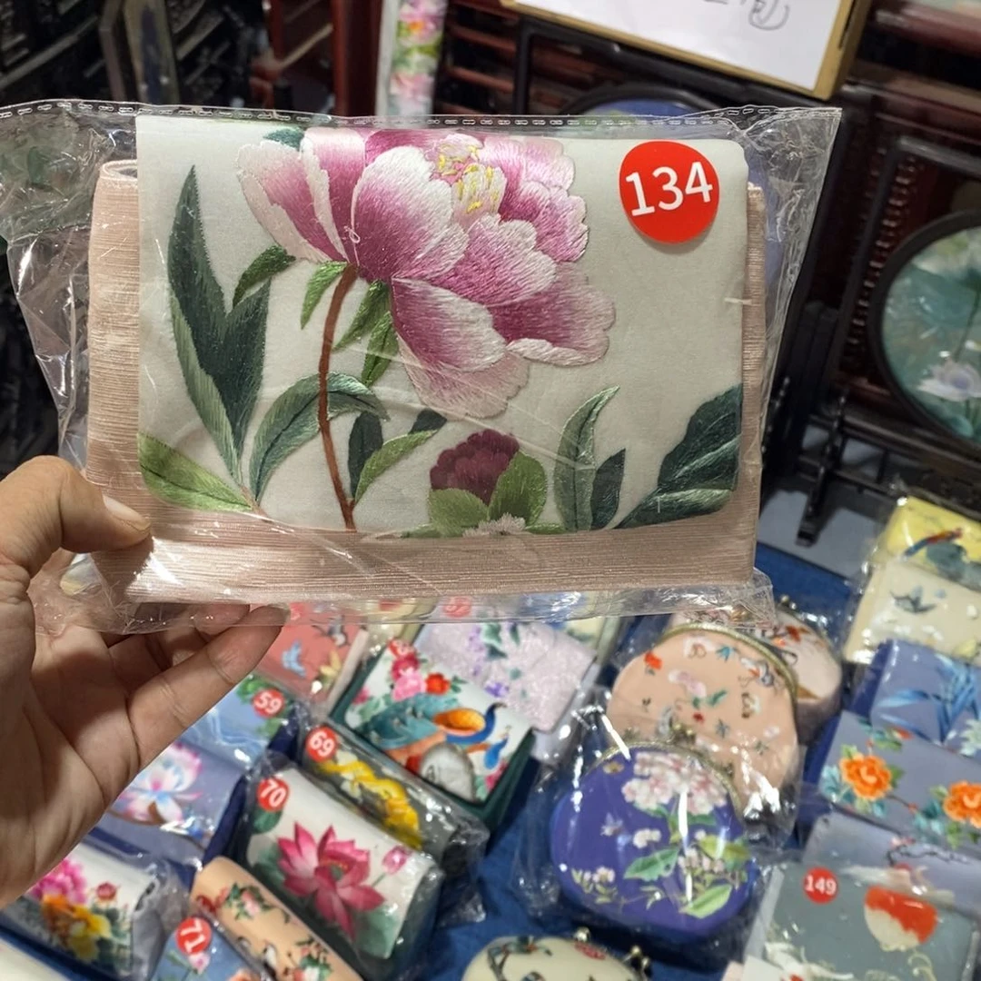 刺绣心*手工刺绣包包