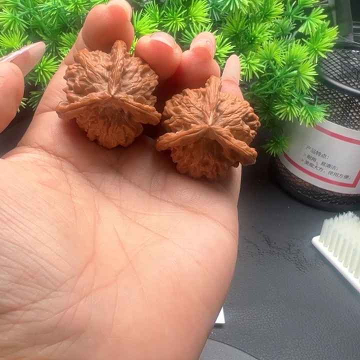 许***恙吊坠猴头核桃盘山三愣全品37