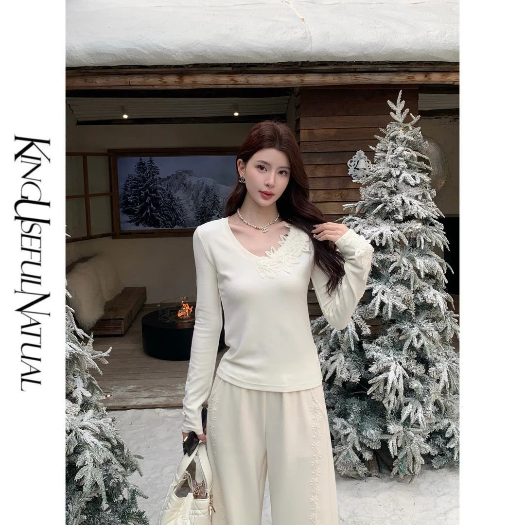 KUN【枝月】人手一件 羊毛软糯针织贴布绣立体蕾丝温柔百搭米色上衣