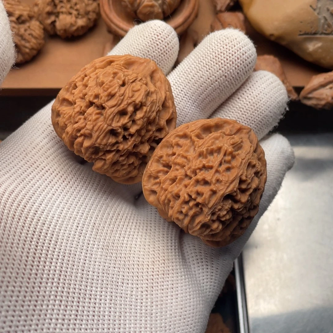 太***阳吊坠文玩核桃南将石40尺