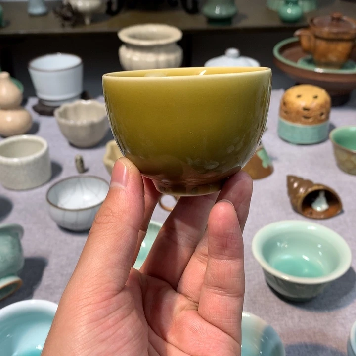 龙泉青瓷手工鸡心杯