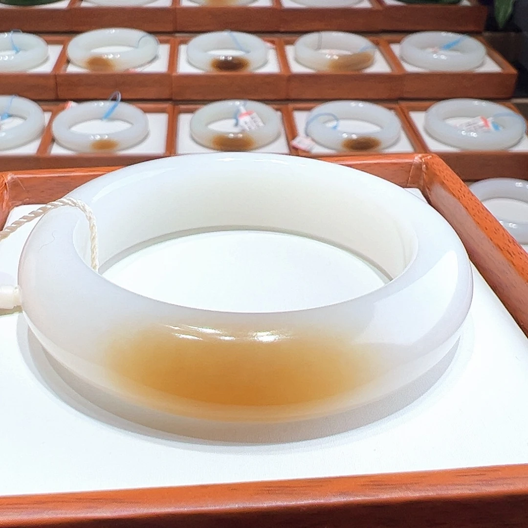 和田玉手镯5152未镶嵌