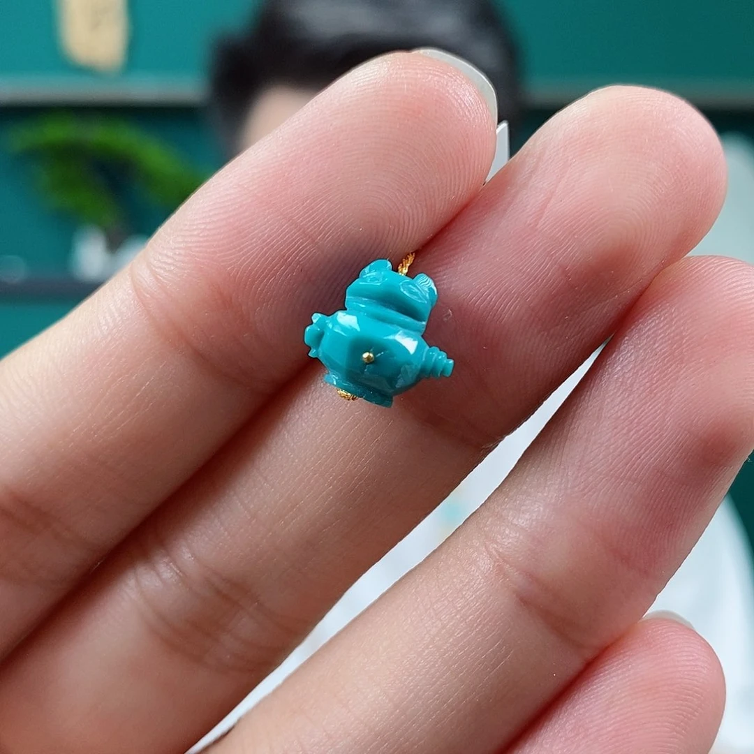 未镶嵌绿松石珠宝奇石