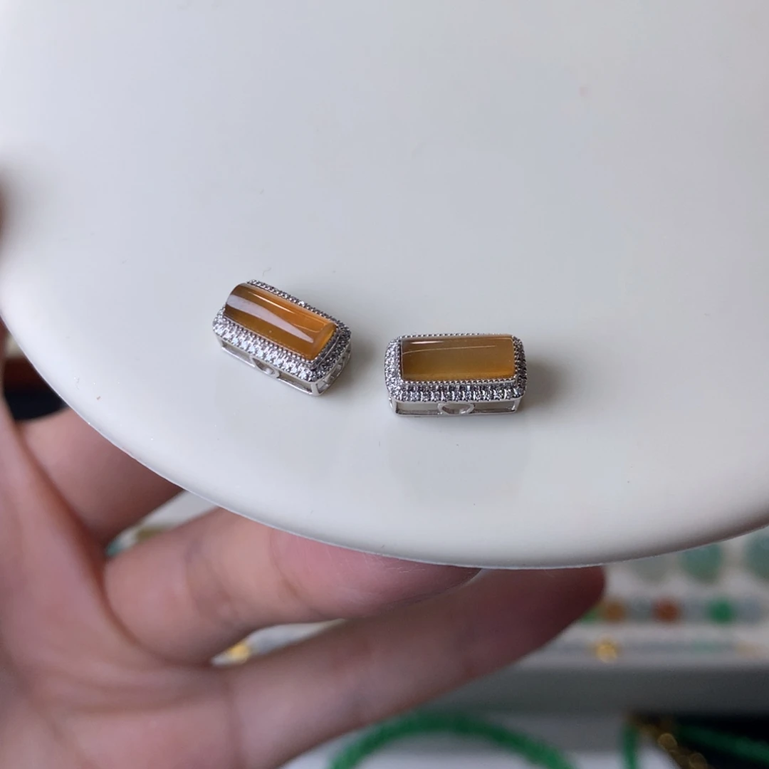 翡翠散珠天然翡翠二选一