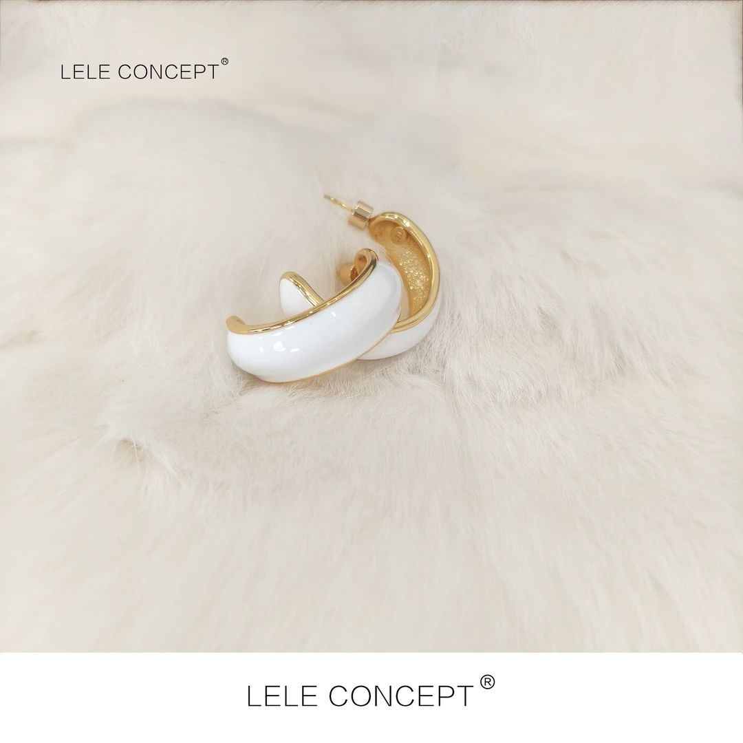 铜合金耳饰 LELE CONCEPT｜ 时尚气质法式金边耳圈SP0246