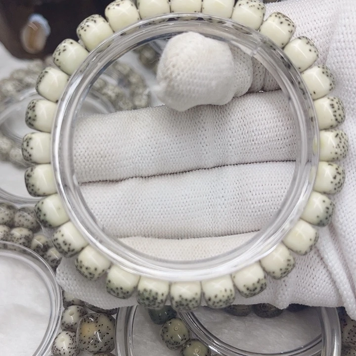 星月菩提手串知*卡8头货