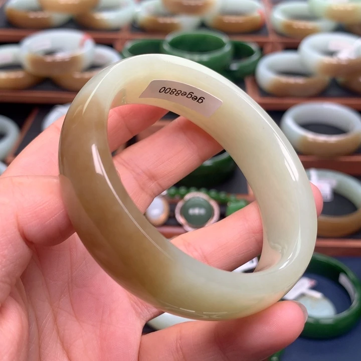 和田玉（糖玉）手镯未镶嵌57